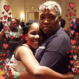 Meet your Posher, Adrienne